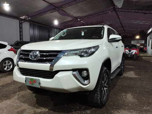 Imagen 2 de 20 de Toyota Sw4 4x4 Srx 2.8 Tdi 6 M/t 7 A
