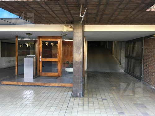Cochera - Zona Municipalidad Y Tribunales