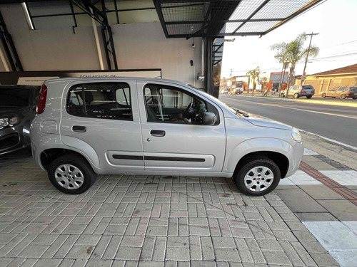 Fiat Uno 1.0 EVO VIVACE 8V FLEX 4P MANUAL