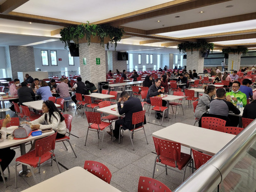 Rento Local 47 M2 En Área De Comida Rápida C. Comercial
