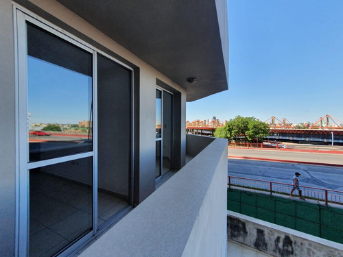 Departamento 2 Dormitorios Con Dos Balcones- Edif Con Seguridad - Nva Cba !!!