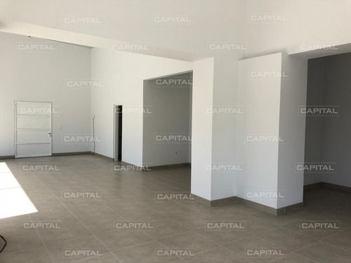 Excelente Local Comercial En Alquiler - Maldonado- Ref: 28575