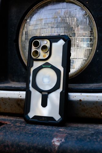 iPhone 16 Pro Case Urban Armor Gear Uag Plasma Xte Black/cle