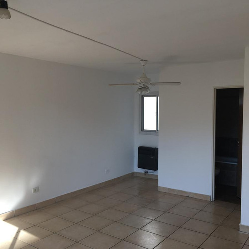 Imagen 10 de 14 de Departamento - Abasto