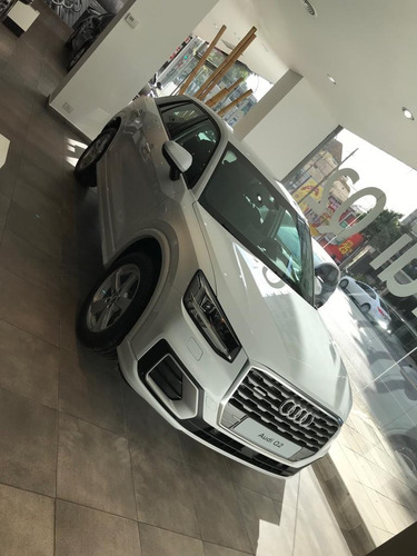 Q2 35 Tfsi Stronic Advance