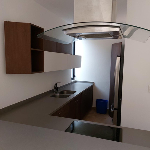 Departamento En Venta De 2 Recamaras Con El Mejor Precio En Aldea Zama Tulum (1442)