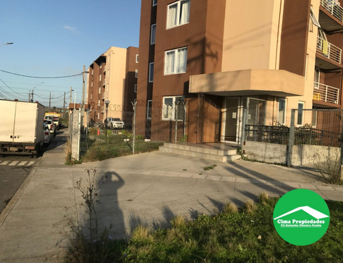 Sector Club Hípico, Con Estacionamiento, Frente Banco Estado
