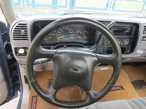 Chevrolet Silverado 4x2 5.7 Automático