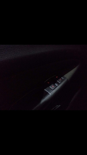 Volkswagen Voyage 2011 1.0 Vht Trend Total Flex 4p