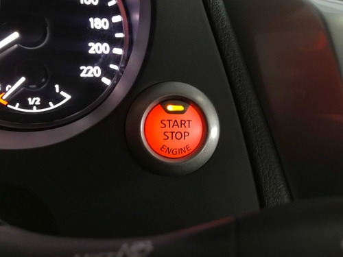 Imagen 11 de 14 de Nissan Frontier Platinum Le T/a Roja 2021