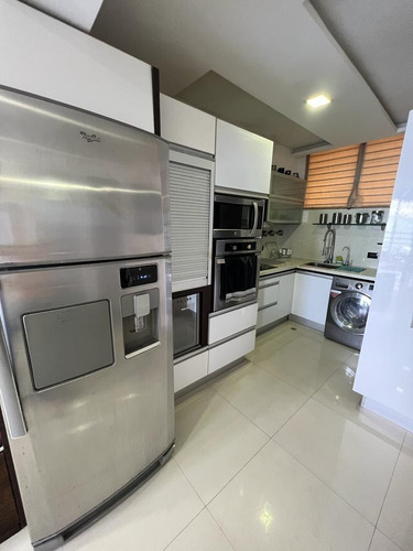 Imagen 8 de 17 de Bello Apartamento En Alquiler Marina Mar. Lechería.