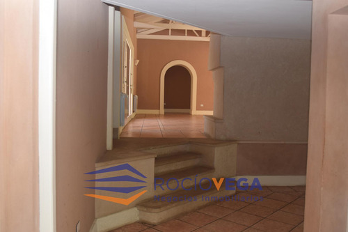Casa En Venta Y Alquiler En Martindale, Pilar