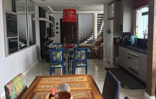 Imagem 4 de 15 de Casa A Venda No Bairro Pantanal Em Florianopolis - V-76589