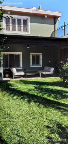 Imagen 4 de 25 de Casa Con Muy Buenos Accesos En Lomas De San Isidro