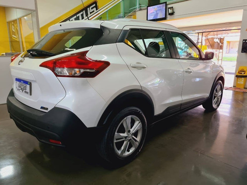 Nissan Kicks 1.6 16v Flexstart S 4p Xtronic