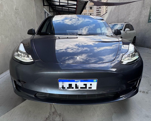 Tesla Model 3 0.0 Standard Rwd