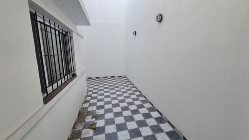 Departamento 3 Ambientes En Ramos Mejía.
