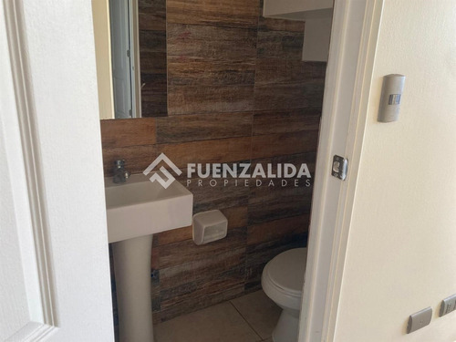 Casa En Venta De 4d3b En Santuario De La Laguna Puerto Montt