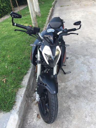 Imagen 3 de 6 de Benelli 180s
