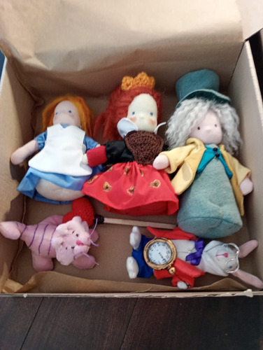 Personajes De Cuentos Alicia En El País De (muñecas Waldorf)