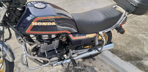 Imagem 4 de 8 de Moto Honda Cb 450 Custom
