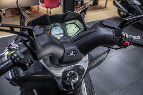 Imagen 8 de 15 de Kymco Downtown 350i Tcs Maxiscooter Ejecutivo