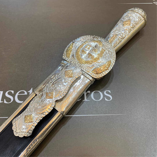 Imagen 8 de 9 de Cuchillo Facón 36 Cm Solingen, En Plata Y Oro. Escudo. Tuset