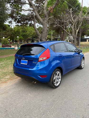 Ford Fiesta Kinetic 1.6 Design 120cv Titanium