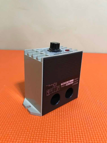 Omron K2cu-f40a-d Detector De Falla De Calentador (Usado)
