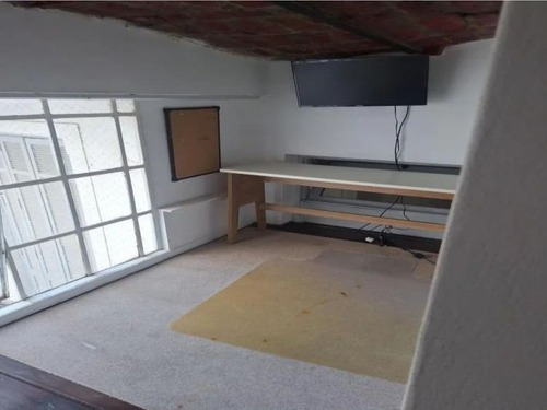 Monserrat,2piso Escalera,amplio, Muy Buena Ubicación,zona Residencial,comercial,bajo Mantenimiento