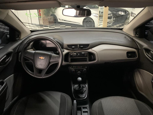 Imagem 11 de 11 de Chevrolet Onix Joy 1.0 1.0 Branca 2018/2019 Flex Mec