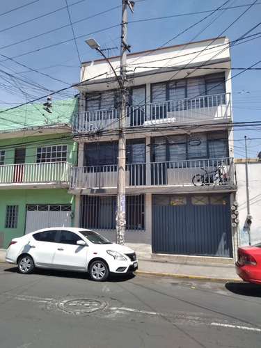 Edificio En Venta 5 Departamentos Col. Escuadrón 201