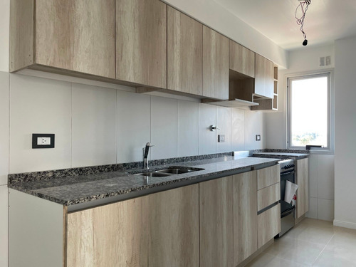 Imagen 7 de 14 de Venta Departamento 2 Ambientes Terminado En Ituzaingo Centro