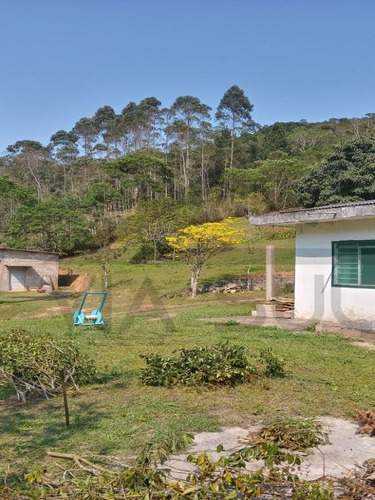 Imagem 10 de 15 de Aconchegante Propriedade Apenas 2 Km Do Centro Do Barnabés Em Juquitiba/sp, Com Lindo Lago. - 402 - 69871849