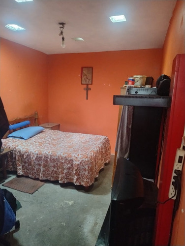 Casa En Venta Con 4 Departamentos Independientes 253m2, Col. San Miguel Xico, Edo Méx.