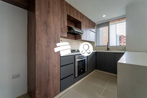Apartamento En Venta En El Poblado, Ubicación Privilegiada