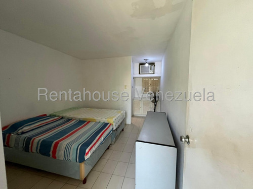 Extraordinaria Parcela De Terreno Con Casa En Venta Mls 25-17520 Caribe