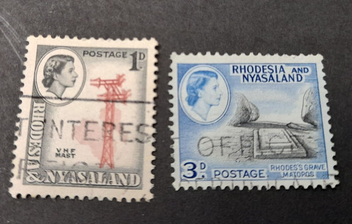 Sello Postal Rhodesia & Nyasaland - Isabel Ii Y Motivos Loc