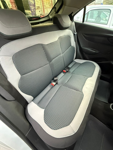 Chevrolet Onix ONIX HATCH LT 1.0 8V FlexPower 5p Mec.