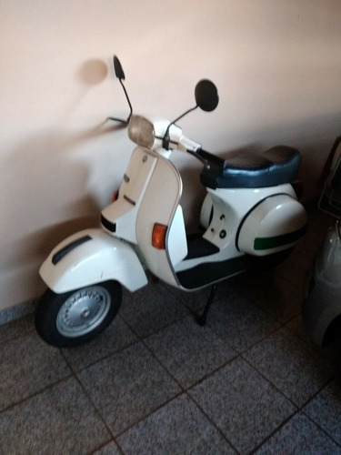 Imagem 1 de 6 de Piaggio Vespa