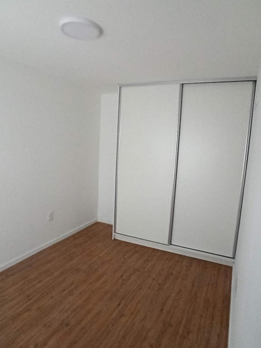 Imagen 7 de 18 de Con Renta. Venta Apartamento 1 Dormitorio A Estrenar En La Comercial Bajos Gastos.