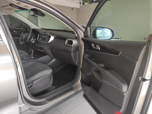 Imagen 13 de 13 de Kia Sorento 2017