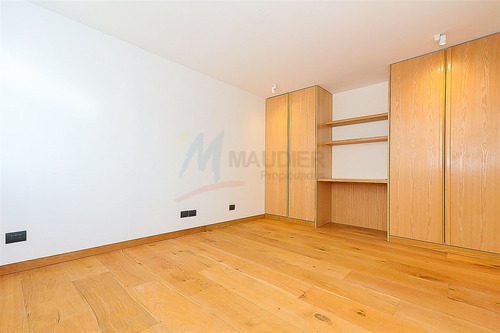 Departamento En Arriendo De 2 Dorm. En Las Condes