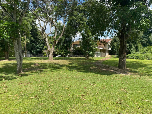 Imagen 2 de 7 de Casa En Venta Mls #21-15278 - Laura Colarusso