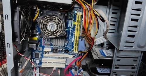 Imagen 4 de 8 de Cpu Pentium4 Listo Para Navegar/componentes De Alta Calidad