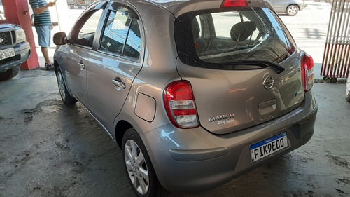 March 2014 Cinza/completo/impecavel/km 40000/unica Dona