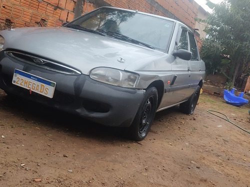 Ford Escort 1.8 Gl 5p Hatch