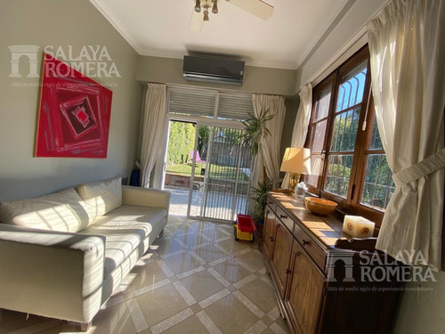 Imagen 17 de 30 de Casa 390 Metros, Hermoso Lote Y Jardin - La Lucila