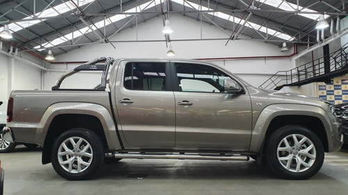Imagen 10 de 25 de Volkswagen Amarok V6 Highline 0km 258 Cv My22 Bonificaciones
