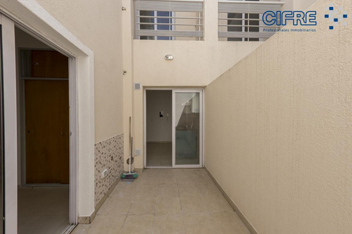 Ph A Estrenar De 2 Ambientes En Planta Baja Lateral Con Patio.
